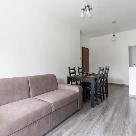 Large Apartment Close To Metro Milan Exterior photo